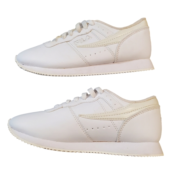Fila Walking Shoes Womens Size 6.5 White Lace-up Low Top Sneakers - Picture 6 of 12